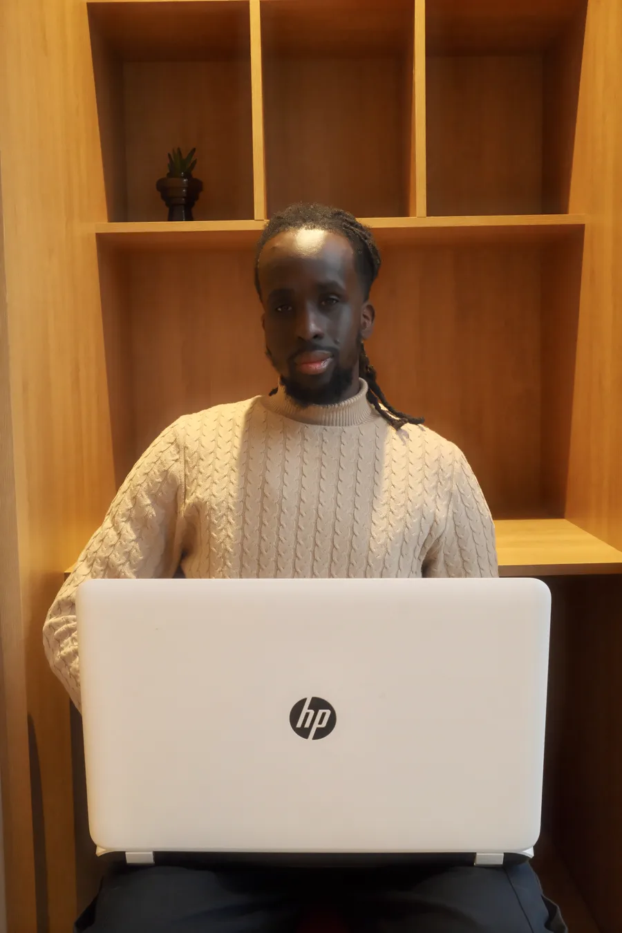 Portrait de Demba Mbow
